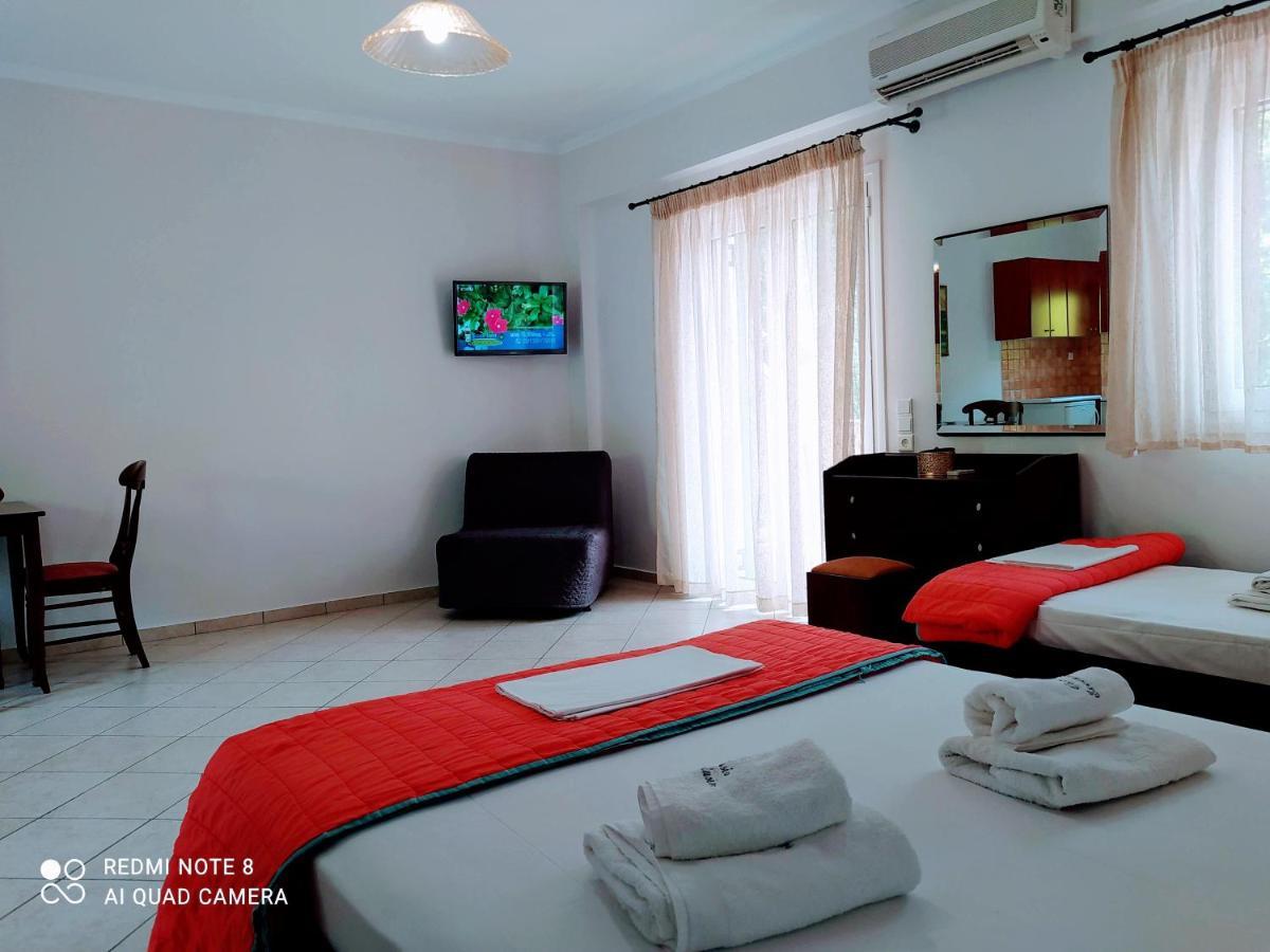 Aparthotel Oasis Exclusive Parga Zimmer foto