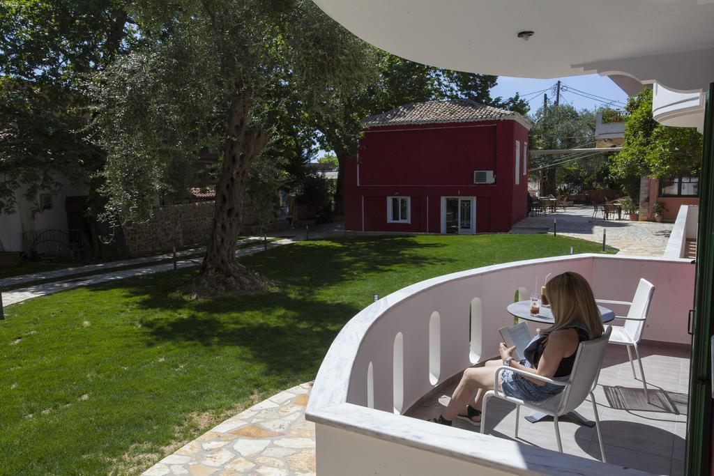 Aparthotel Oasis Exclusive Parga Exterior foto