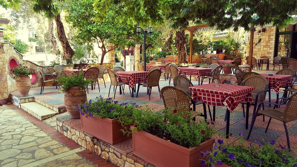 Aparthotel Oasis Exclusive Parga Exterior foto