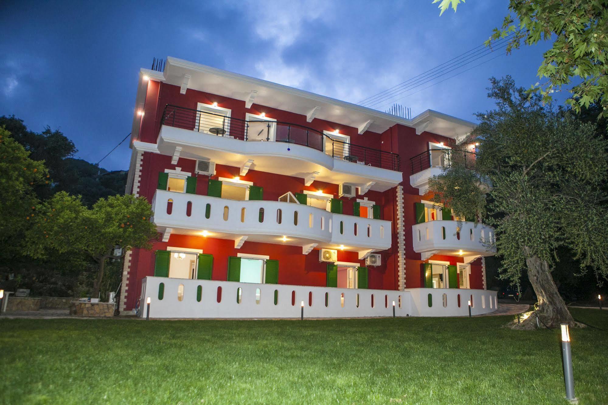 Aparthotel Oasis Exclusive Parga Exterior foto