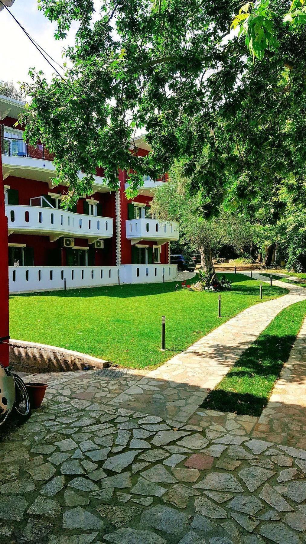 Aparthotel Oasis Exclusive Parga Exterior foto